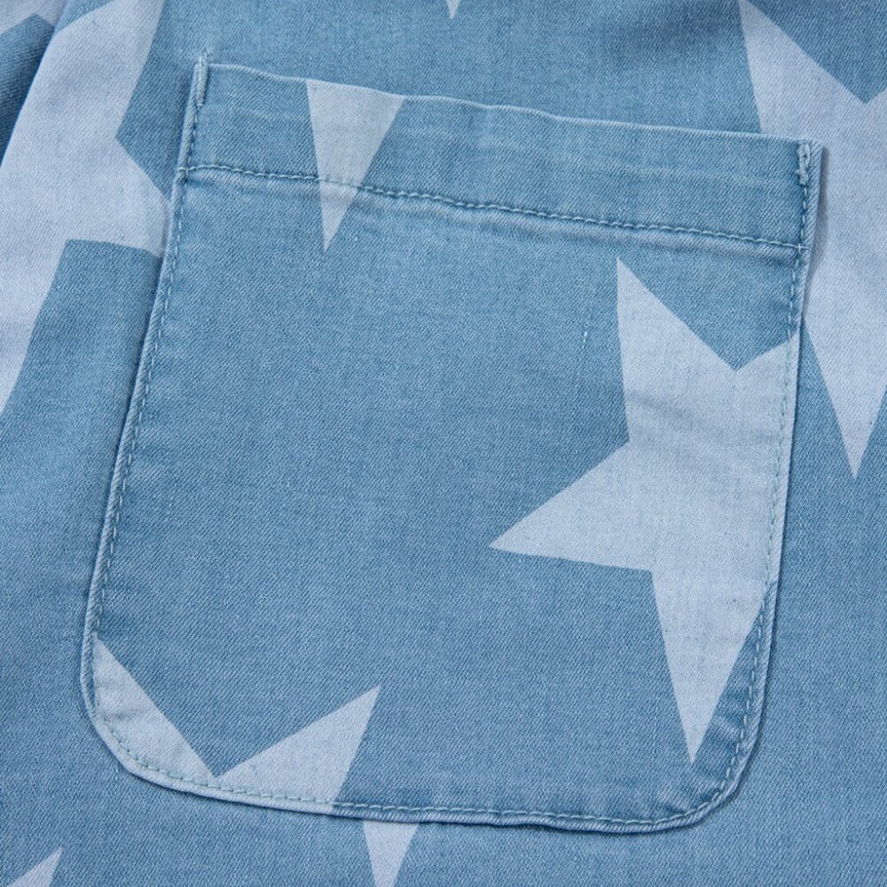 B244 Light Blue Star Printed Buttoned Straps Pocketed Denim Romper - Picture 8 of 14